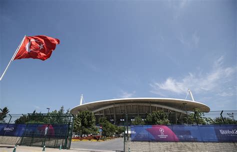 atatürk olimpiyat stadı yol tarifi